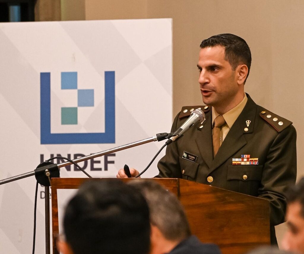 Exposición del CP Med Folgueira en la UNDEF acerca del tema Medicina del Sueño.