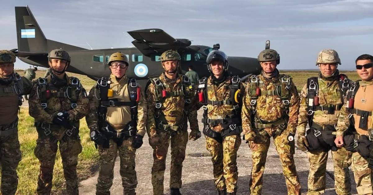 Por : Defensa
